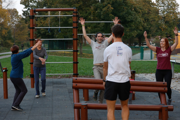 telovadba na otoku sporta 