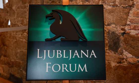 znak ljubljana foruma