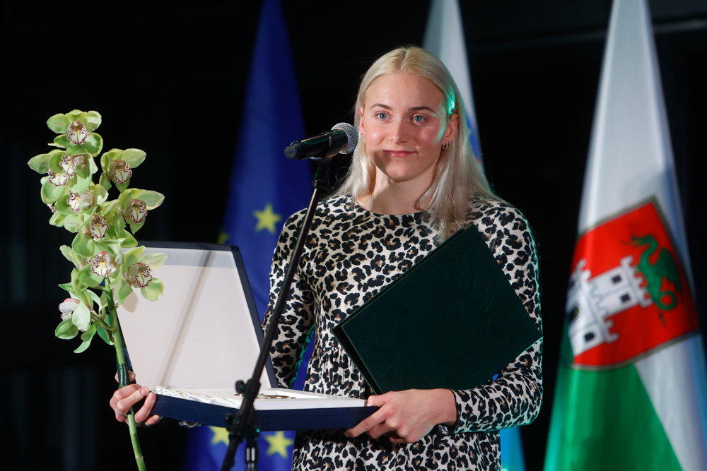 20231121 podelitev nagrad Marjana Rozanca nrovan 030