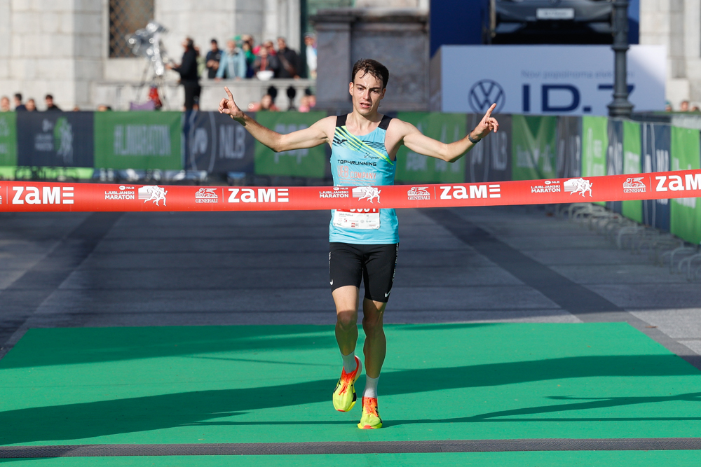 20241020 podelitev nagrad 28 ljubljanskega maratona nrovan 001