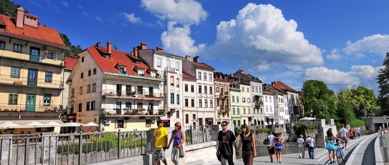turisti v središču Ljubljane