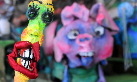 Eka Vogelnik Lutke v maskah