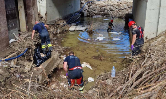 Gasilci na delu. Foto: FB GBL