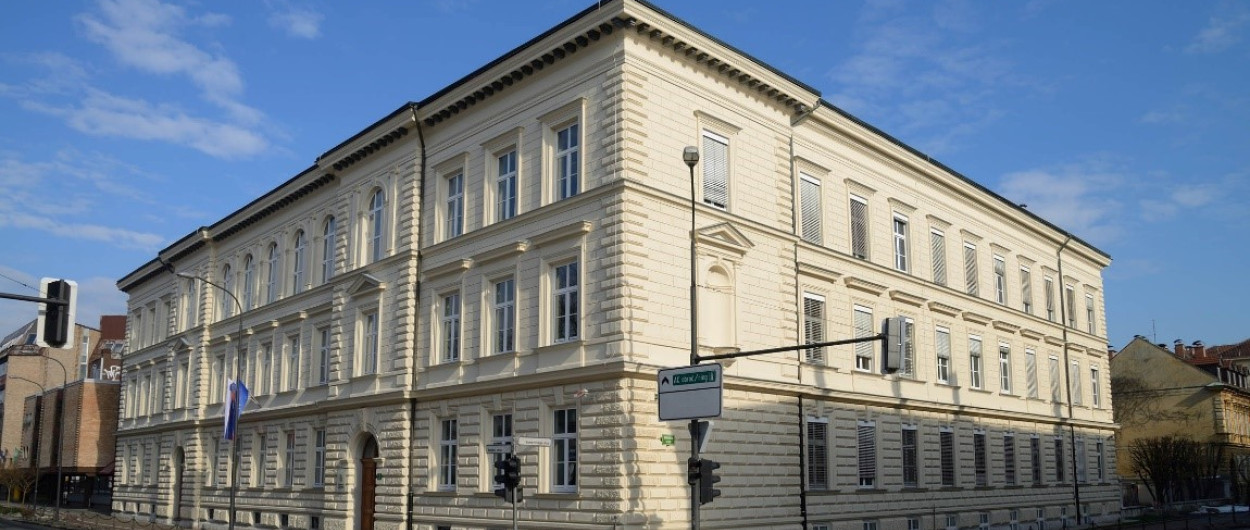 Gimnazija Ledina