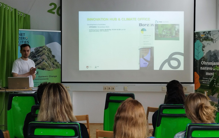 Utrinek iz predstavitve. Foto: arhiv MOL