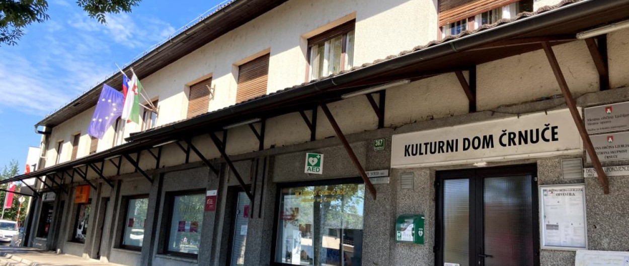Kulturni dom Crnuce in knjiznica