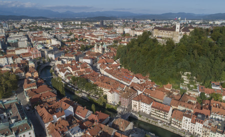 Ljubljanski grad z dronom, foto: LG