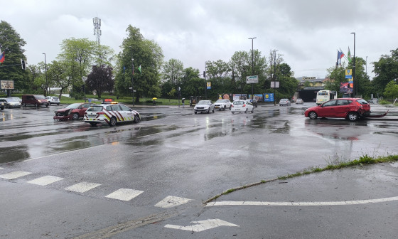 Mestni redarji posredovali ob prometni nesreci dne 3.5.2024