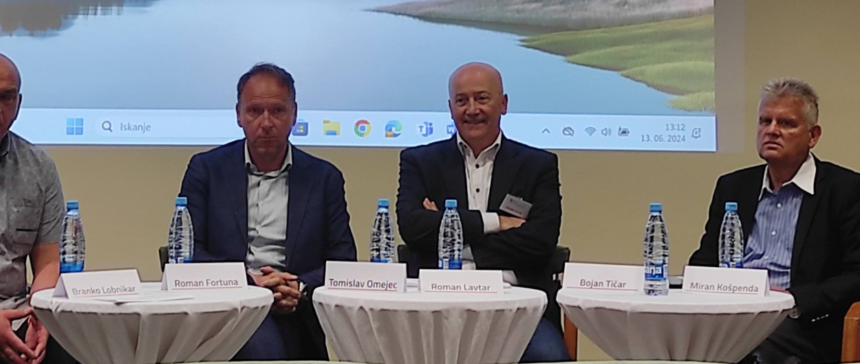 Mestno redarstvo sodelovalo na osrednji nacionalni konferenci s podrocja varnosti 1