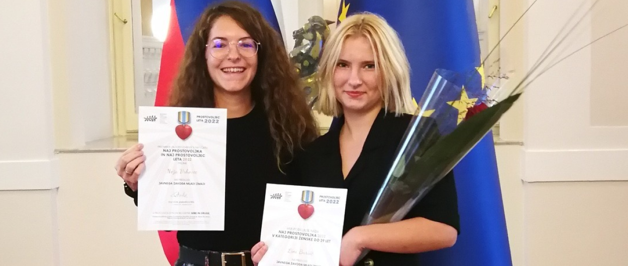 Nežka Vrhovec in Lina Buršič. Foto: MZ