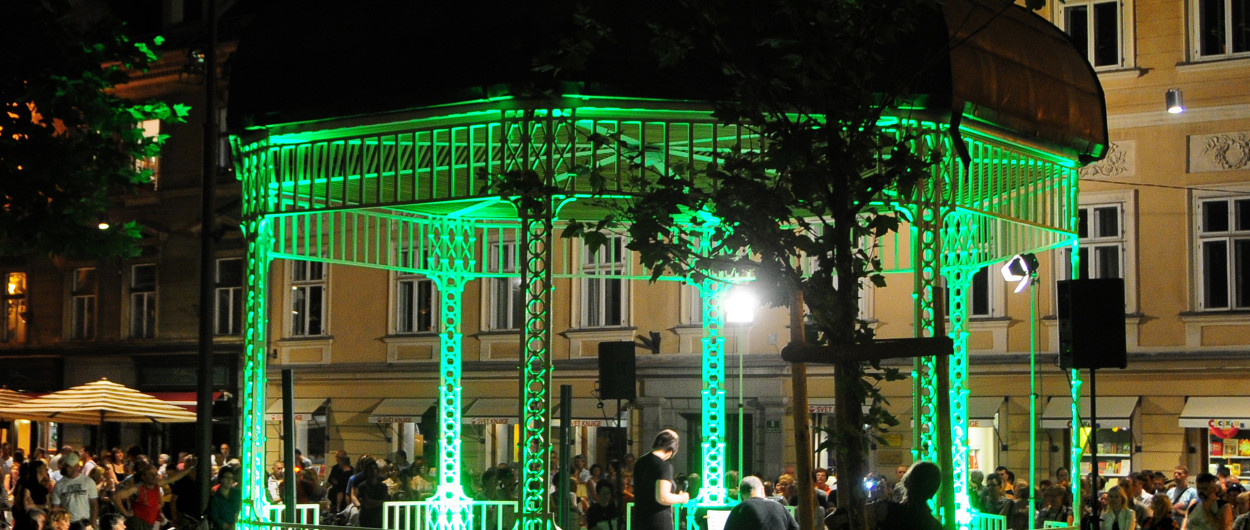 Paviljon Zvezda
