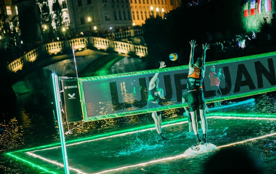 večerni utrinek z Odbojke na Ljubljanici