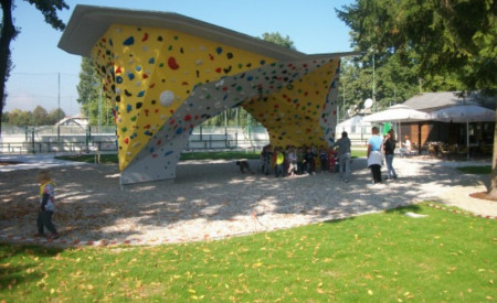 Plezalna stena, foto: arhiv JZ Sport Ljubljana