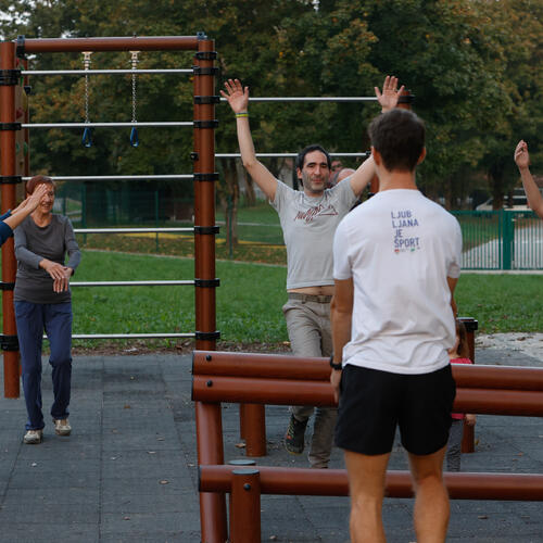 telovadba na otoku sporta 