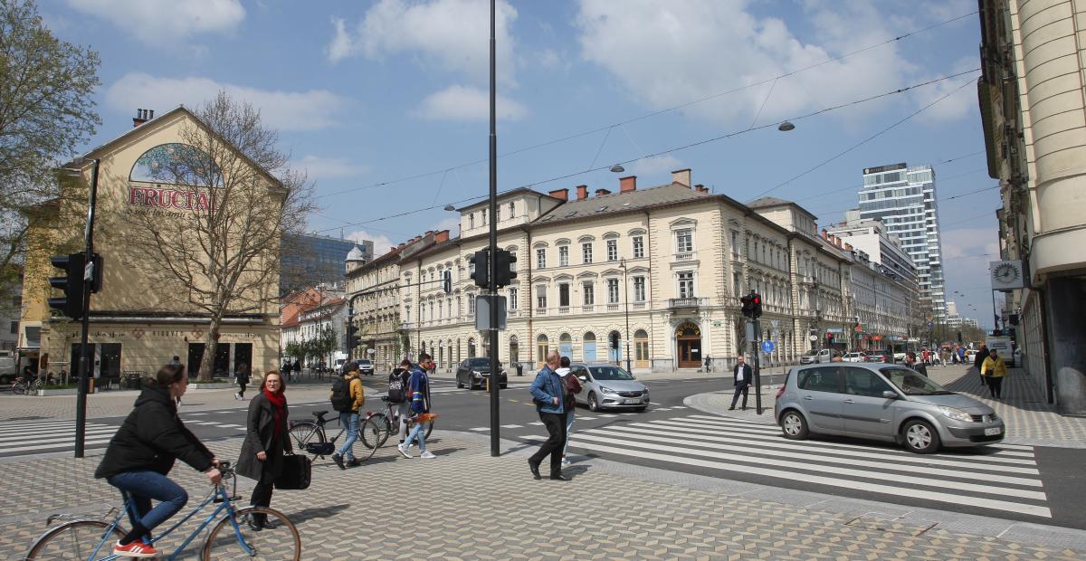 Križišče Slovenske in Gosposvetske ceste ter Dalmatinove ulice, foto: Nik Rovan 