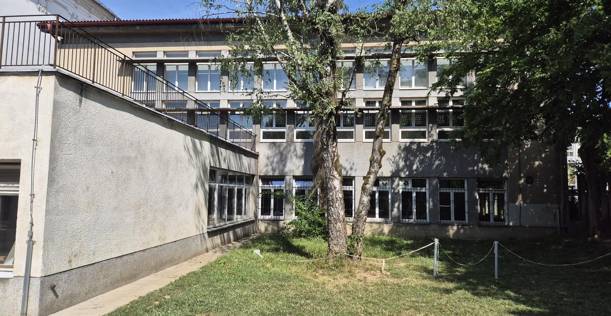 prizidek pred rušenjem