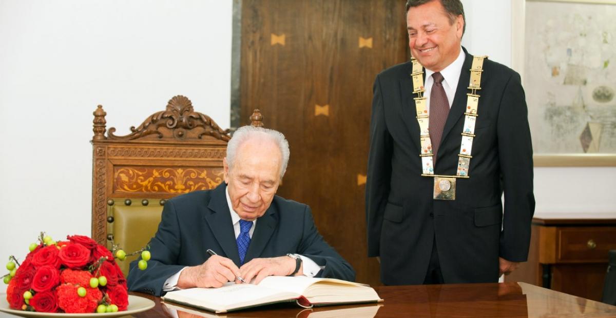 5c. predsednik Izraela Simon Peres