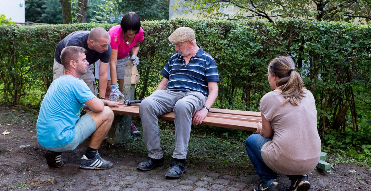 V sklopu projekta Zunaj pomagamo uresničiti majhne lokalne akcije v Ljubljani Foto: KD Prostorož