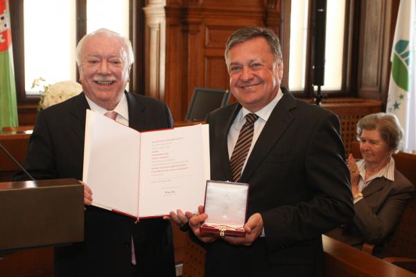 180423 podelitev Velikega zlatega castnega priznanja za zasluge Zvezne dezele Dunaj nrovan 27