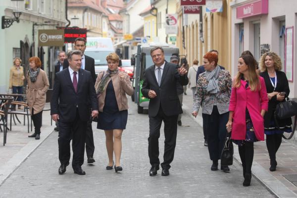 191023 sprejem zupana Dunaja nrovan 011