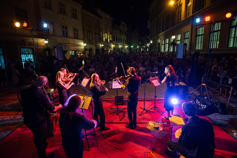 Noci v stari Ljubljani. Foto: Mankica Kranjec, Imago Sloveniae