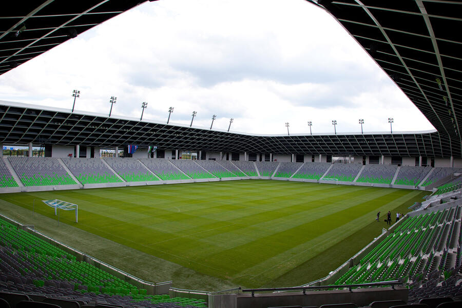 100817 stadion Dejan Vrtacnik 3