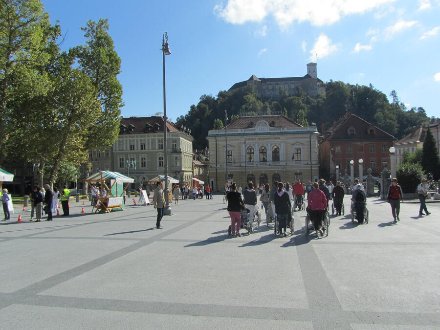 Ovirantlon v Ljubljani_vkontic