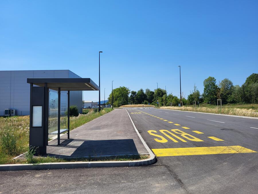 Industrijska cesta 