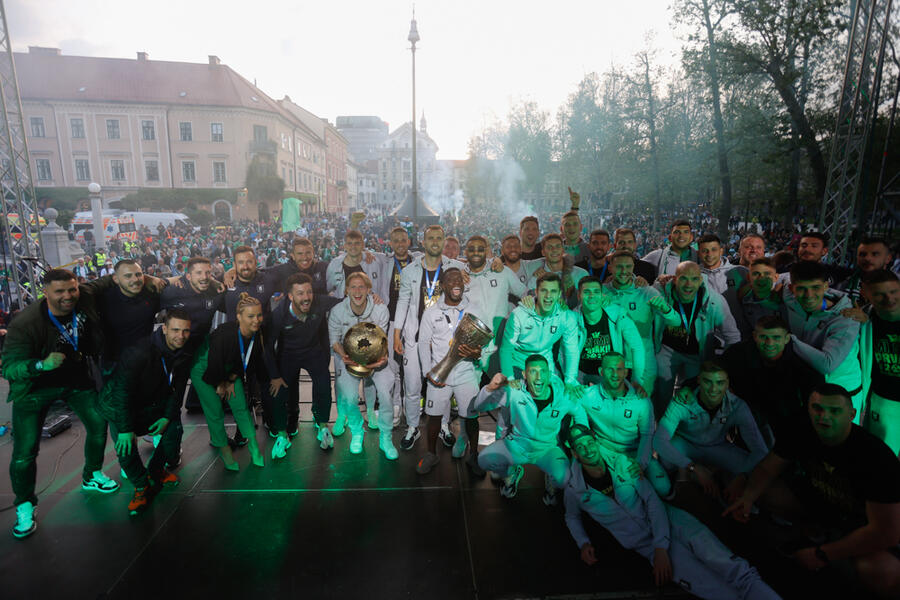 sprejem nogometne ekipe Olimpije 