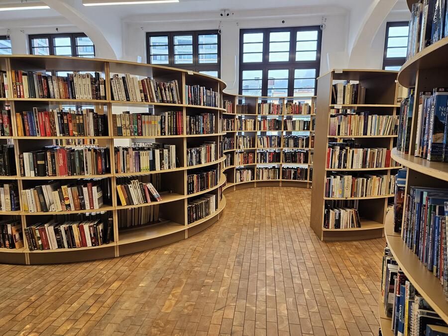Knjižnica v Centru Rog. Foto: arhiv MKLJ