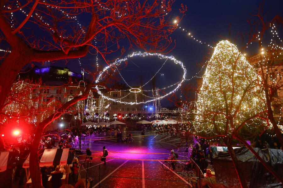 praznicna Ljubljana. Foto: N. Rovan