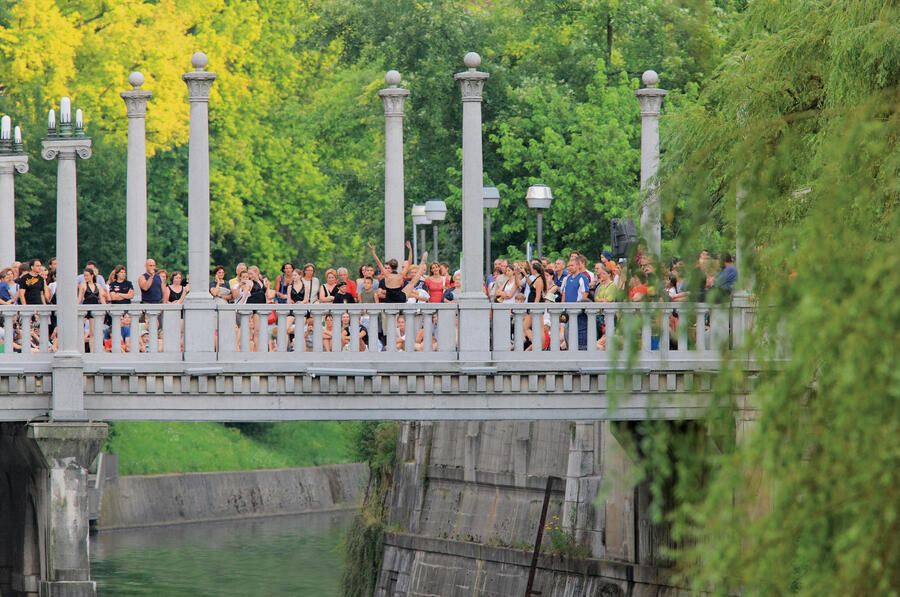 Most čez Ljubljanico