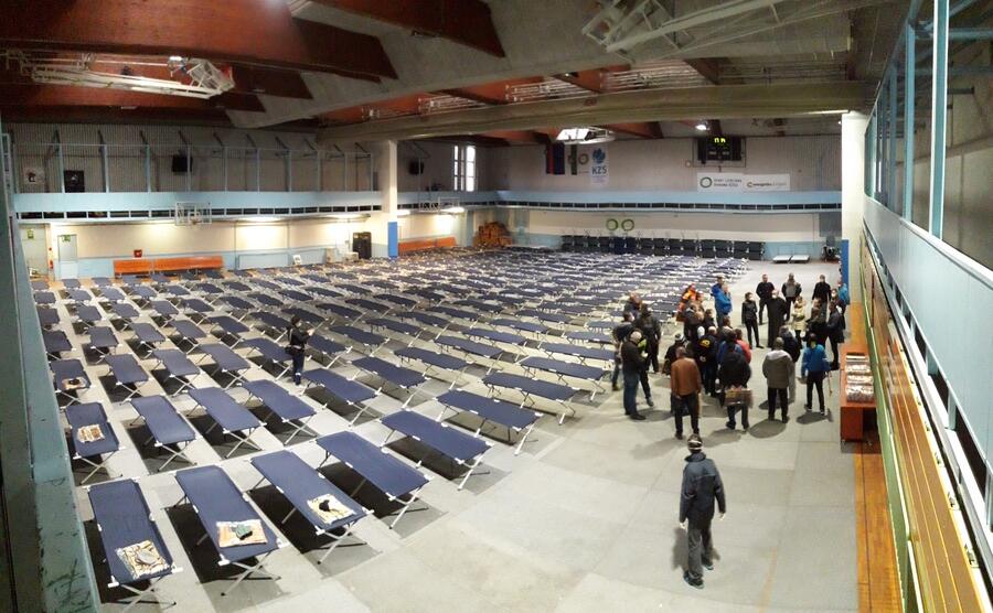 Folding beds for Serbian citizens