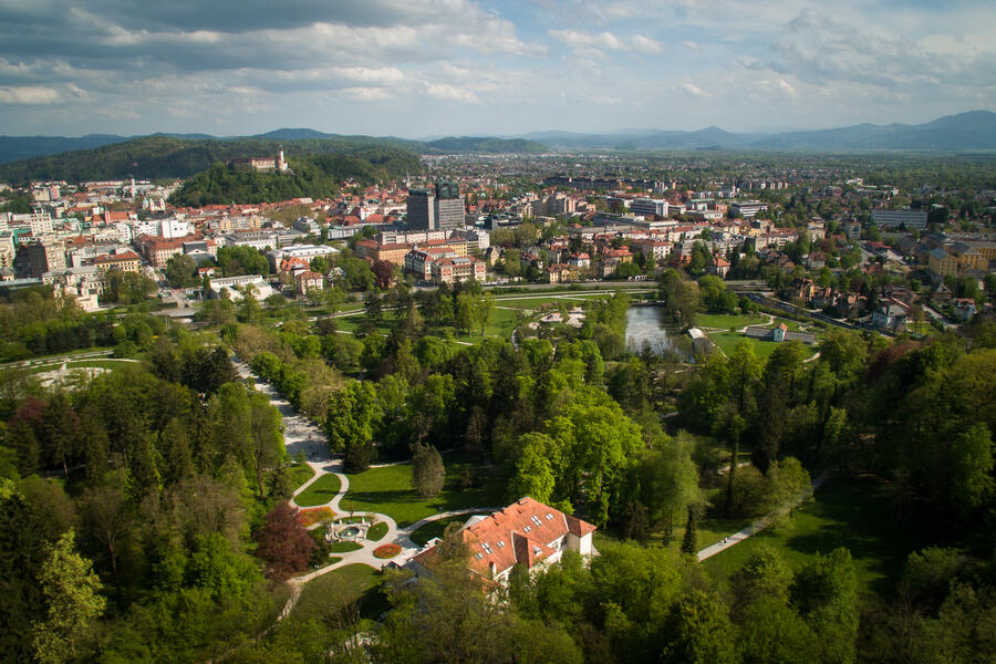 Pogled na Ljubljano z Rožnika. Foto: STA, arhiv MOL