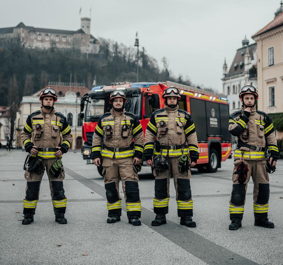 gasilci na kongresnem trgu