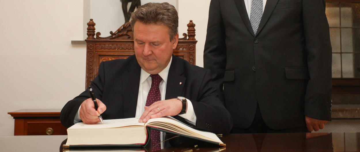 Vpis župana Dunaja v Zlato knjigo mesta Ljubljana, foto: Nik Rovan