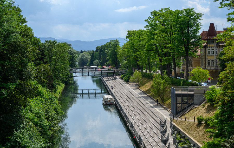gruberjevo nabrezje 