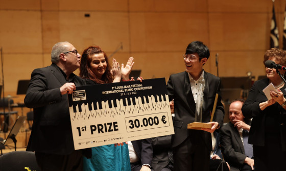 zmagovalec tekmovanja