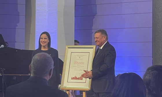 župan med podelitvijo naziva 