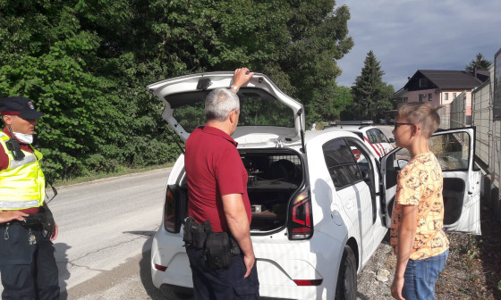 ogled službenega vozila mestnega redarstva 