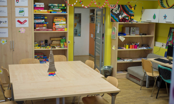 notranjost mladinskega centra Šiška