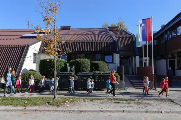 Otroci iz Vrtca Vodmat