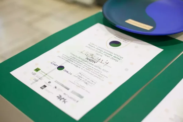 Priznanje: Naziv Planet Zemlja 2019