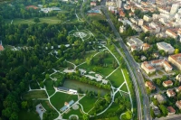 Tivoli Park TomoJesenicnik Mostphotos