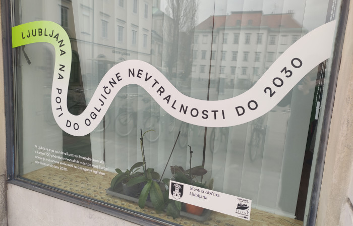 Info točka Misija 100 