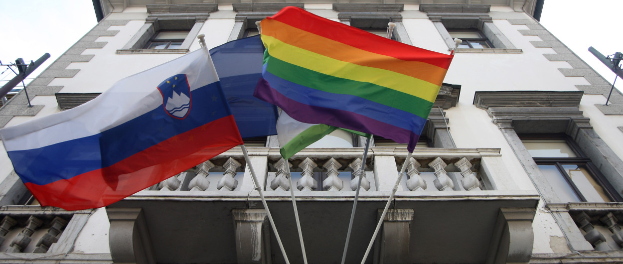 150513 podelitev LGBT certifikatov nrovan 013