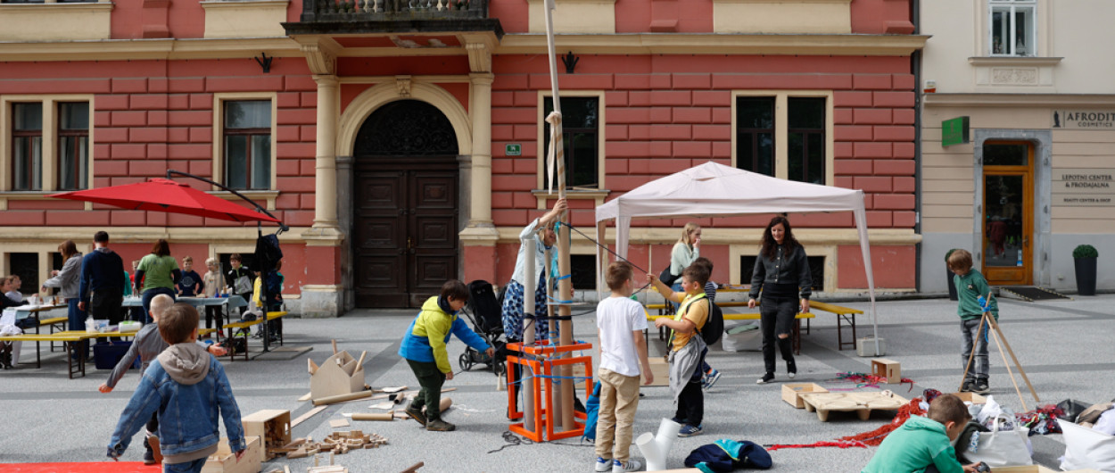 20250527 festival Igraj se z mano nrovan 058