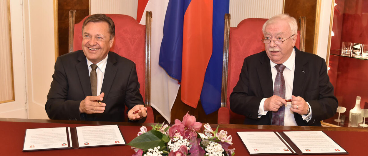 Na Dunaju leta 2016 arhiv mesta Dunaj3