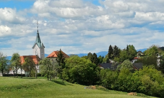 Mali Lipoglav
