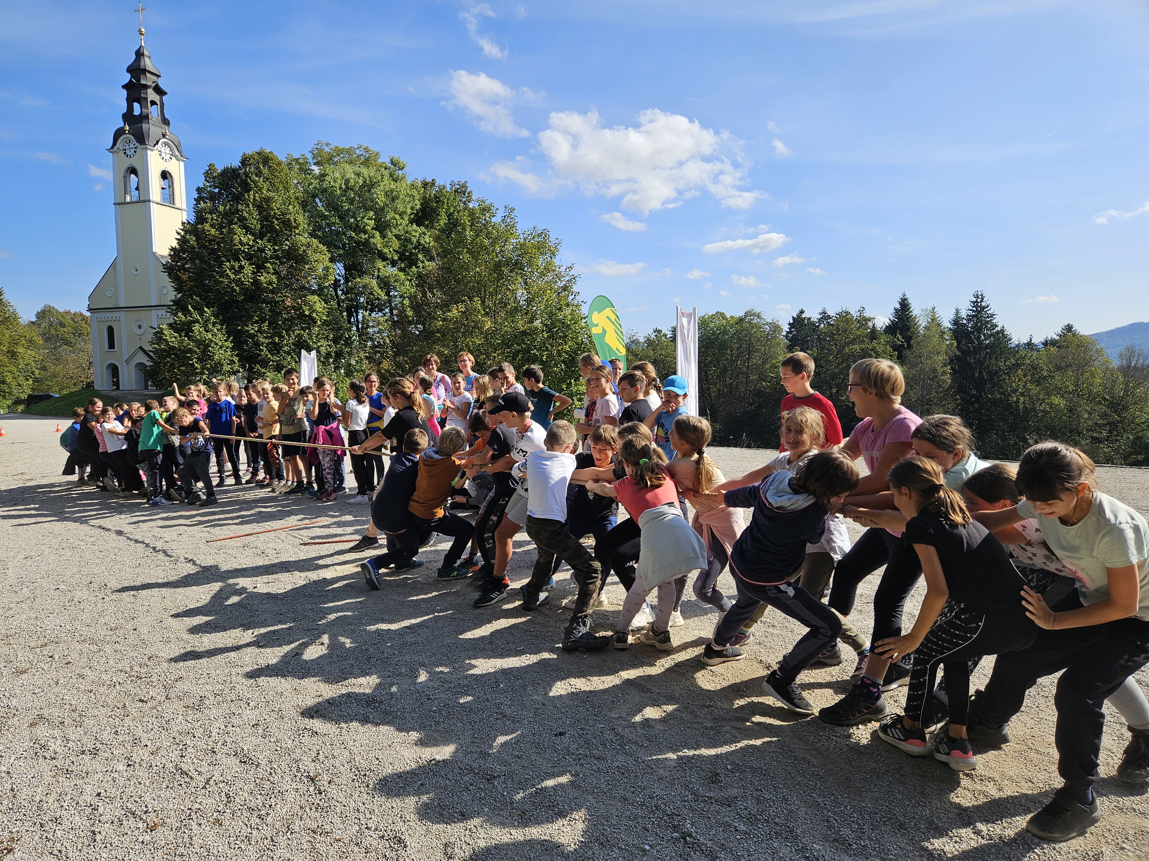 Vlečenje vrvi